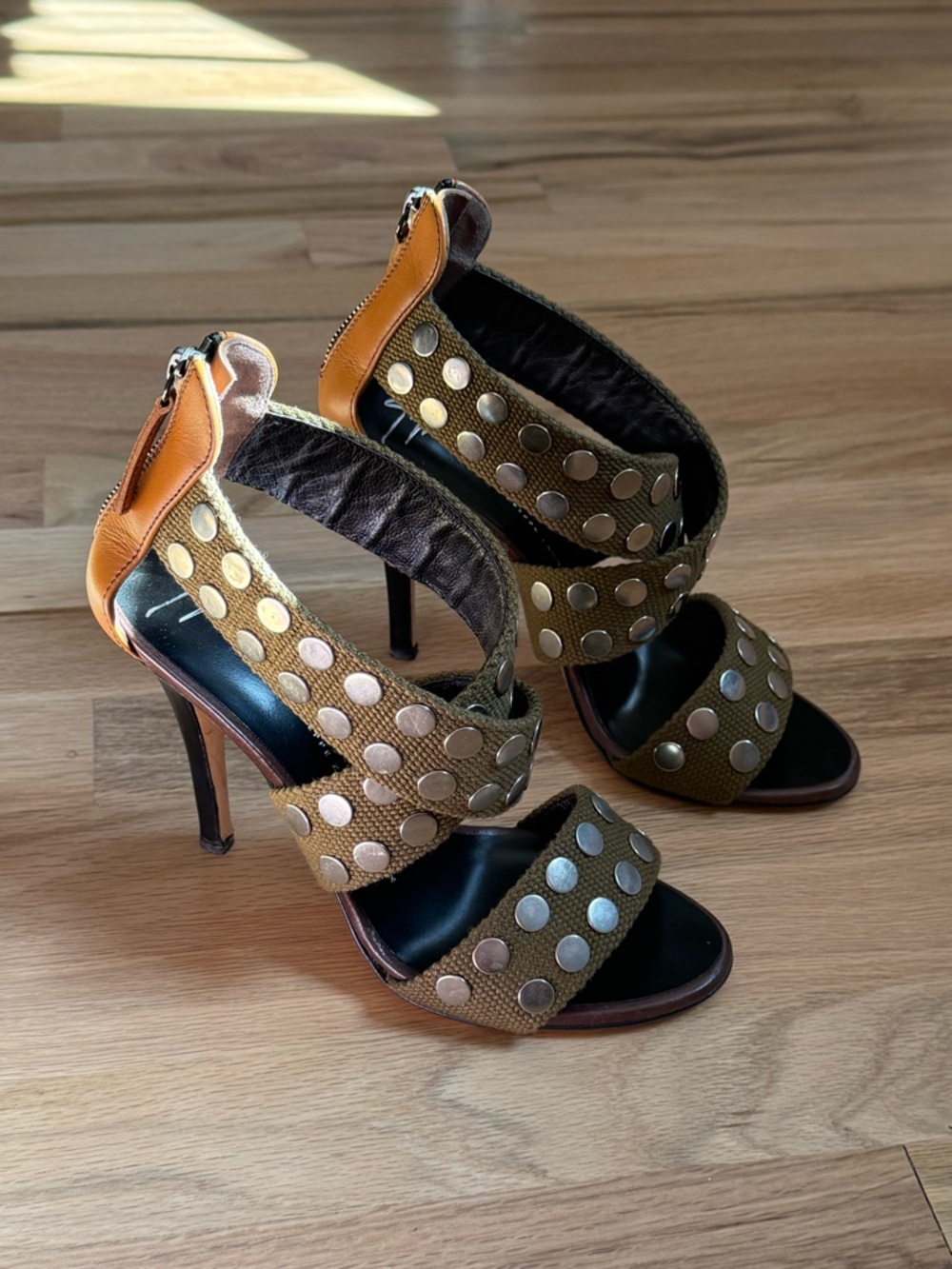 Giuseppe Zanotti Studded Canvas Strappy
Sandals
